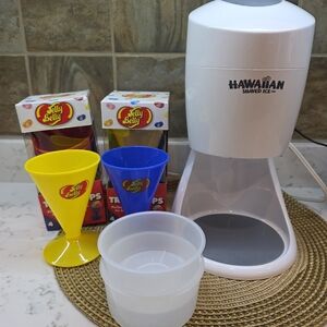 Hawaiian Shaved Ice Machine with Jelly Belly Cups
